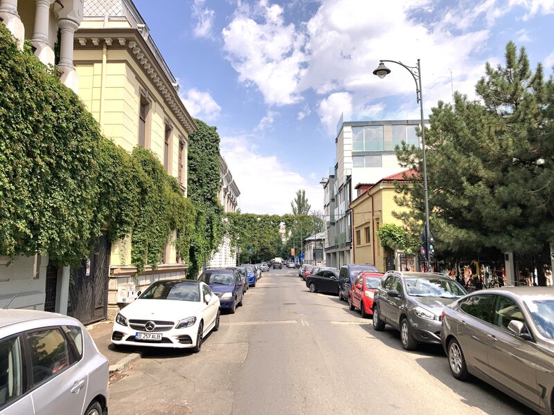 Gradina Icoanei/ Scoala Centrala, Ap. 3 camere, Str. Ion Luca Caragiale